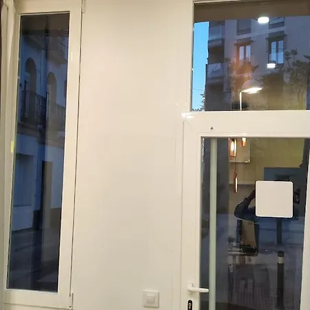 Apartamento Entero Junto A Cuatro Caminos Con Licencia Del Ayto De Madrid Exterior photo