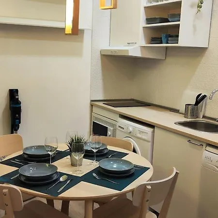 Apartamento Entero Junto A Cuatro Caminos Con Licencia Del Ayto De Madrid Exterior photo