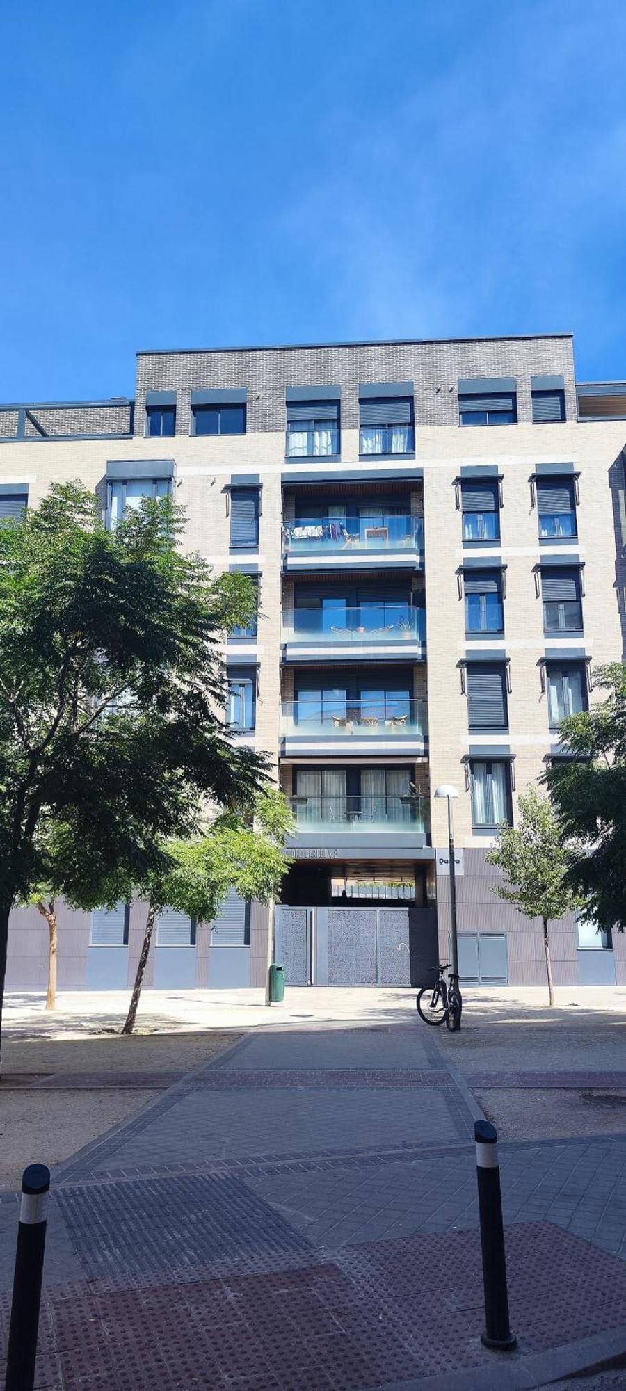 Appartement Entero Junto A Cuatro Caminos Con Licencia Del Ayto De *